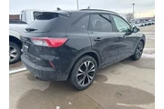 $19990 : Ford Escape 2022 AWD SE 4dr thumbnail