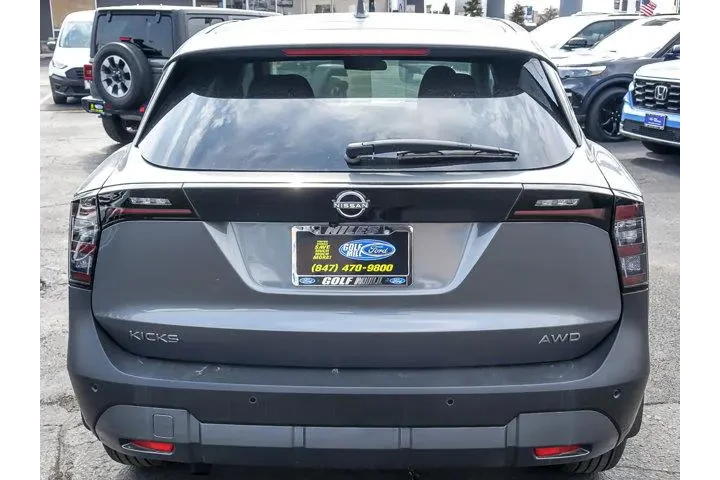 $27980 : Nissan Kicks 2025 AWD SV 4dr image 6