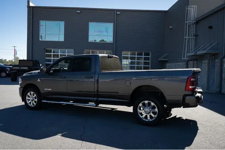 $39877 : Ram 3500 2020 4x2 Big Horn 4 image 7