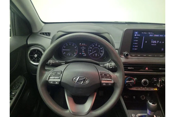$19998 : Hyundai KONA 2023 AWD SEL 4d image 10