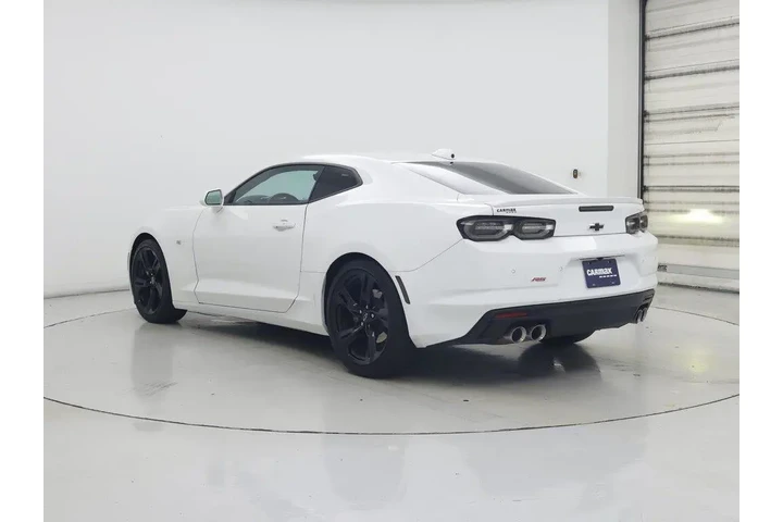 $35998 : Chevrolet Camaro 2023 LT 2dr image 2