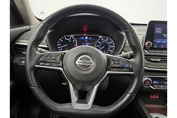 $16998 : Nissan Altima 2019 2.5 Plati image 10