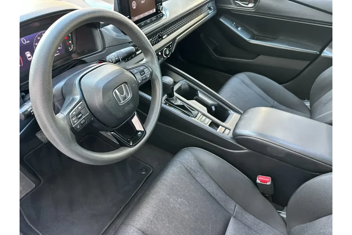 $27421 : Honda Accord 2023 EX 4dr Sed image 10