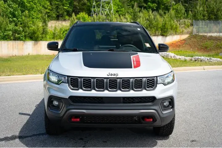 $25987 : Jeep Compass 2024 4x4 Trailh image 2