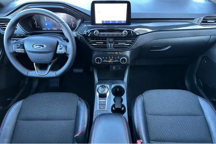 $24995 : Ford Escape 2025 AWD ST-Line image 3