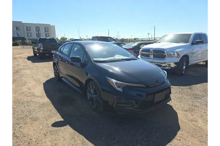 $29900 : Toyota Corolla 2026 SE 4dr S image 1