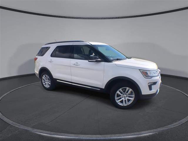 $18300 : PRE-OWNED 2018 FORD EXPLORER image 2