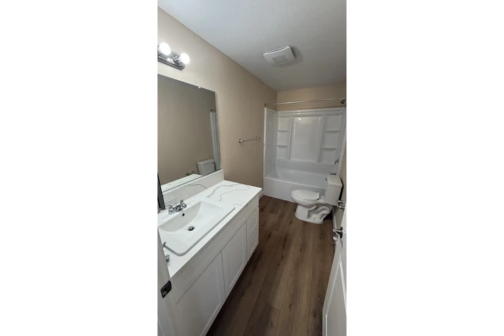 $2145 : BRAND NEW 2 BD/2BTH APARTMENT image 1
