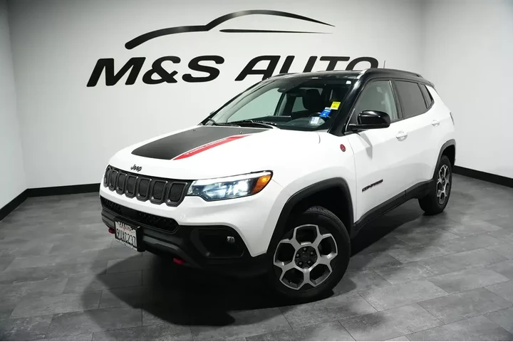 $19117 : 2022 Compass Trailhawk image 2