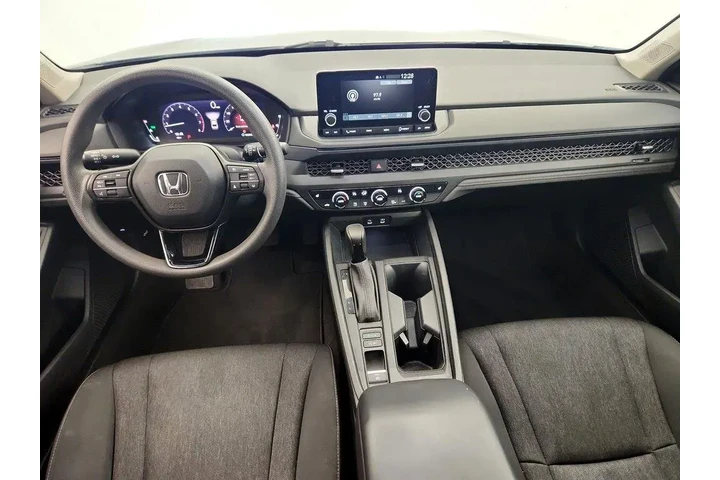$25998 : Honda Accord 2023 EX 4dr Sed image 9