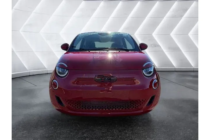 $19991 : FIAT 500e 2024 Inspi(RED) 2d image 2