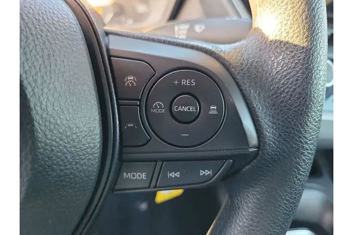 $23900 : Toyota Corolla 2024 LE 4dr S image 6