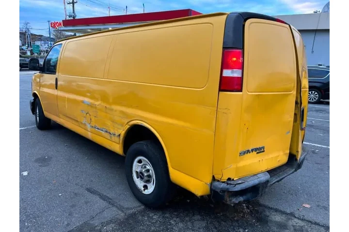 $3499 : 2012 GMC Savana 2500 image 4