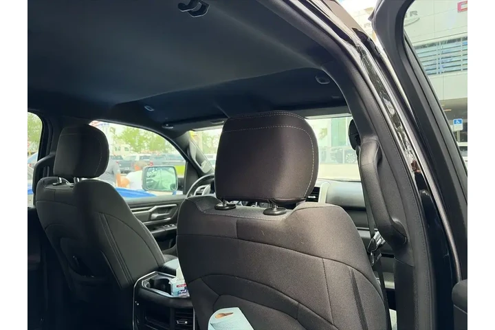 $37000 : Ram 1500 2022 4x2 Big Horn 4 image 8