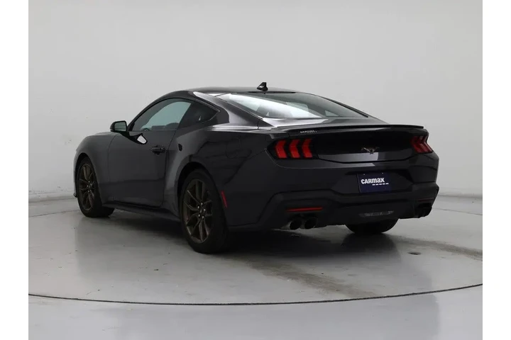 $33998 : Ford Mustang 2024 EcoBoost 2 image 2