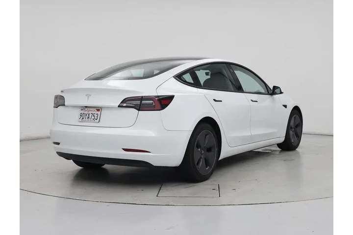 $25998 : Tesla Model 3 2023 4dr Sedan image 8