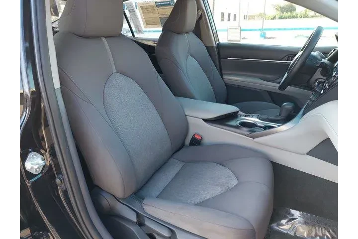 $21684 : Toyota Camry 2023 AWD LE 4dr image 10