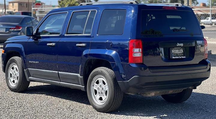 $12900 : 2014 JEEP PATRIOT image 5