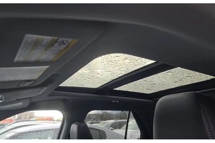 $30981 : Ford Explorer 2022 Limited 4 image 4