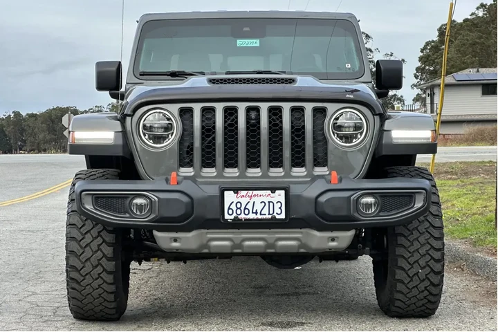 Jeep Gladiator 2021 4x4 Moja image 8