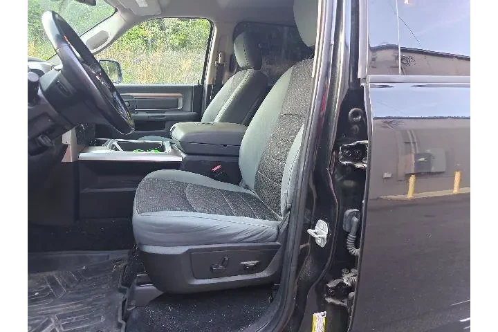 $19965 : Ram 1500 2018 4x4 Big Horn 4 image 8