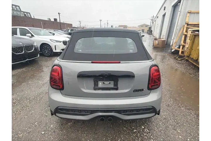 $30943 : MINI Convertible 2023 Cooper image 9