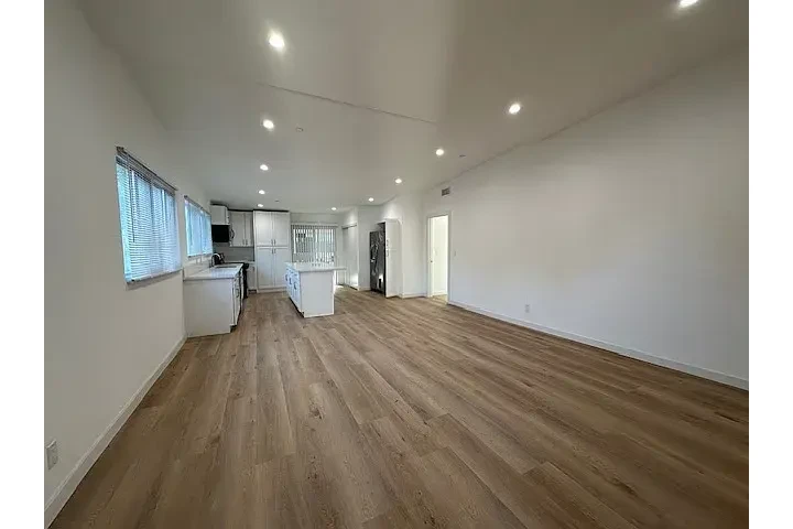 $3750 : Updated 4 bedroom image 2