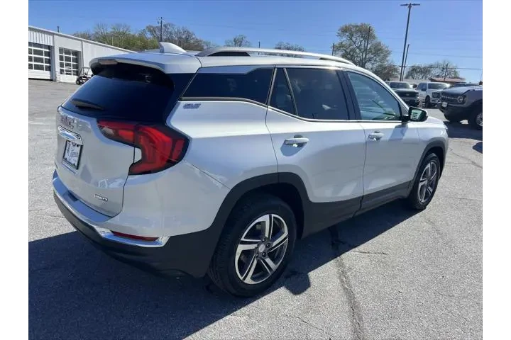 $15897 : GMC Terrain 2020 4x4 SLT 4dr image 7