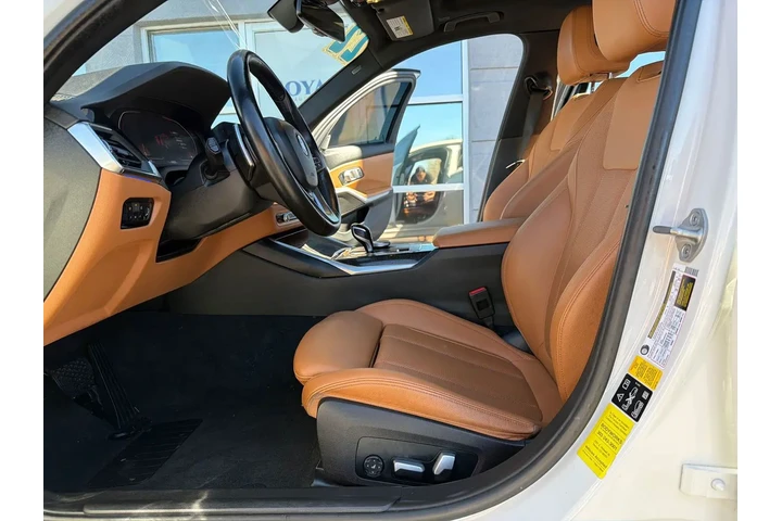 $26995 : 2022 BMW 330i xDrive image 10