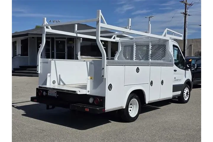 $33500 : Ford Transit 2018 350 HD 2dr image 4