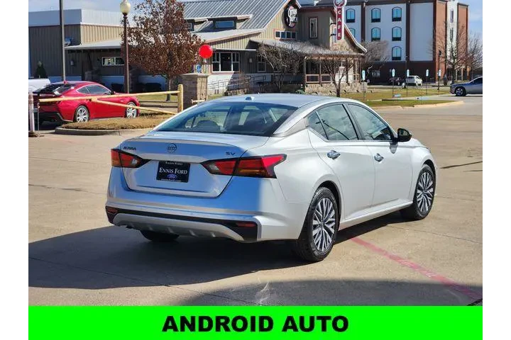 $19995 : Nissan Altima 2024 2.5 SV 4d image 6