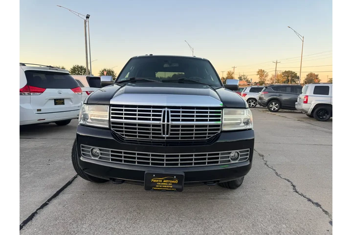$8999 : 2014 Navigator 4WD image 3