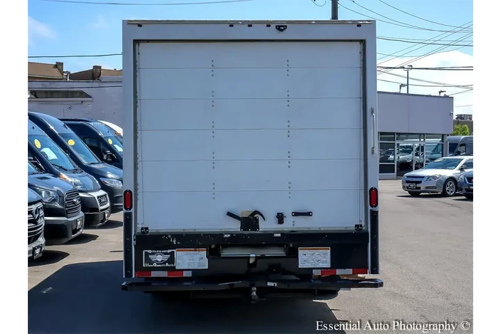 $21995 : GMC Savana 2019 3500 2dr 177 image 6