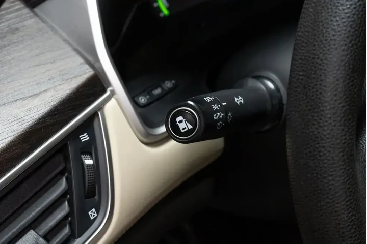 $19169 : Honda Clarity Plug-In Hybrid image 9