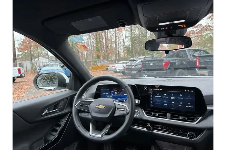 $25931 : Chevrolet Equinox 2025 LT 4d image 8