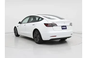 $25998 : Tesla Model 3 2023 4dr Sedan thumbnail