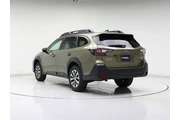 $25998 : Subaru Outback 2023 AWD Prem thumbnail
