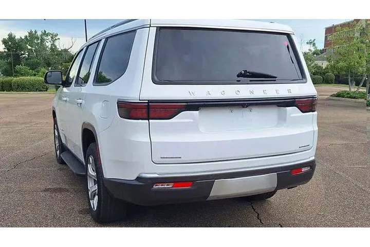 $38000 : Jeep Wagoneer 2022 4x4 Serie image 7