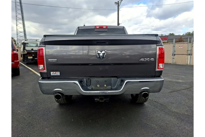$22300 : 2016 RAM 1500 Laramie Quad Ca image 5