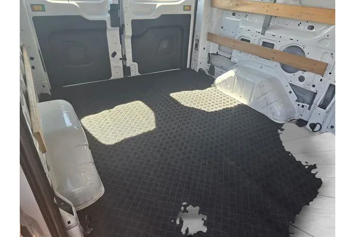 $33525 : Ford Transit 2023 250 3dr SW image 10