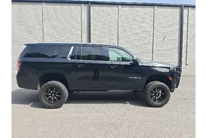 $39369 : Chevrolet Suburban 2021 4x4 image 2