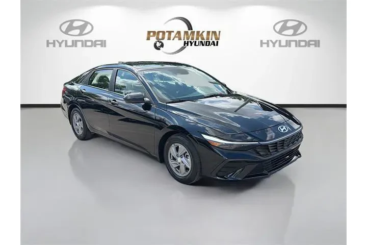 $18278 : Hyundai ELANTRA 2025 SE 4dr image 3