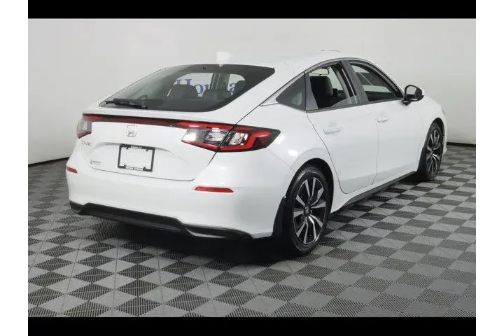 $29875 : Honda Civic 2023 EX-L 4dr Ha image 7
