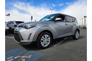 $18988 : Kia Soul 2023 LX 4dr Crossov thumbnail