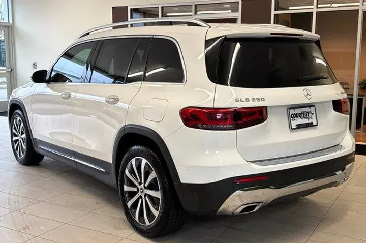 $27234 : Mercedes-Benz GLB 2022 AWD G image 6