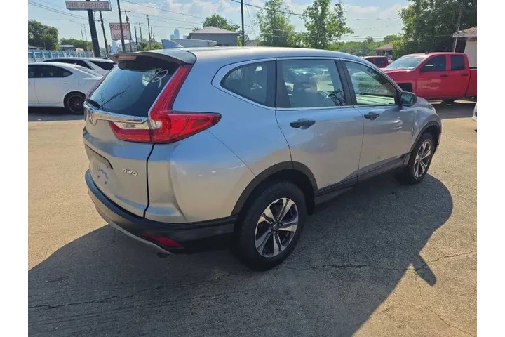$12000 : 2017 CR-V LX image 5