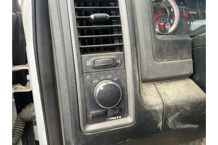 $33992 : Ram 3500 2018 4x4 Tradesman image 6