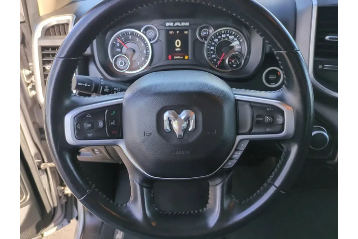 Ram 1500 2019 4x2 Big Horn 4 image 9