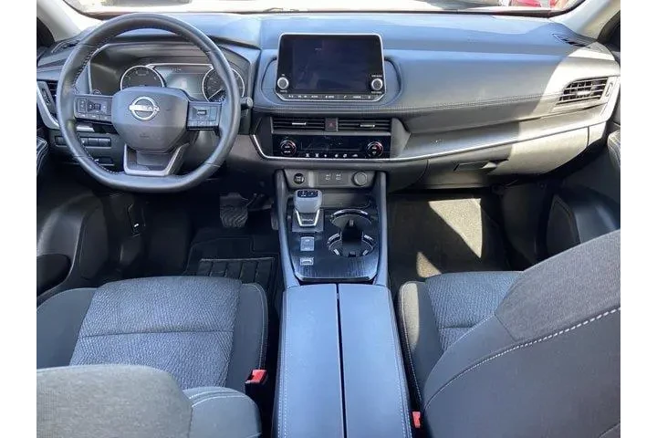 $20564 : Nissan Rogue 2025 SV 4dr Cro image 7