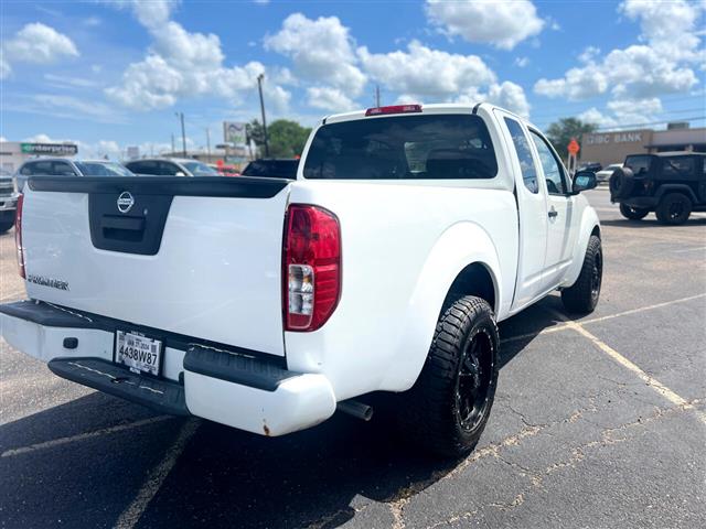 $19995 : 2019 Frontier image 4